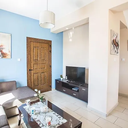 Villa Aspro Enas - Stunning 3 Bedroom Ayia Thekla With Private Pool And Sea Views Agia Napa