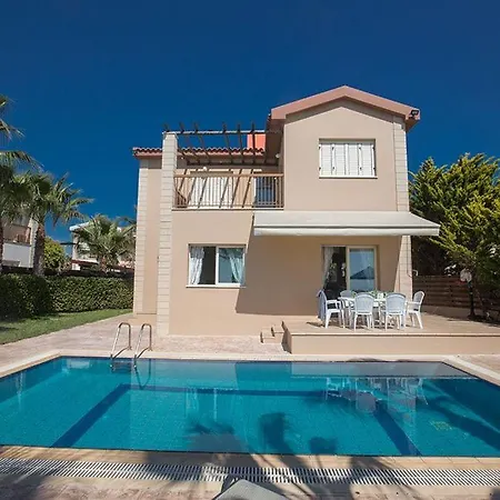 Villa Aspro Enas - Stunning 3 Bedroom Ayia Thekla With Private Pool And Sea Views *