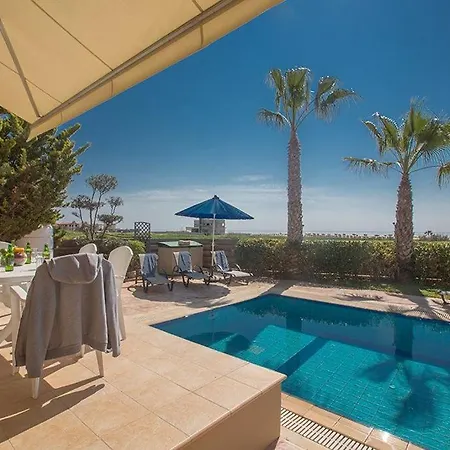 Aspro Enas - Stunning 3 Bedroom Ayia Thekla With Private Pool And Sea Views *