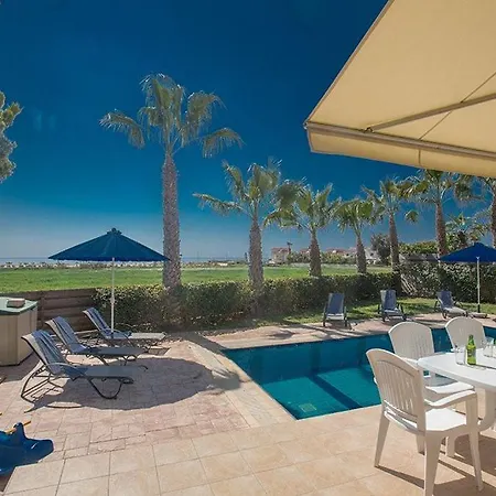 Aspro Enas - Stunning 3 Bedroom Ayia Thekla With Private Pool And Sea Views Villa